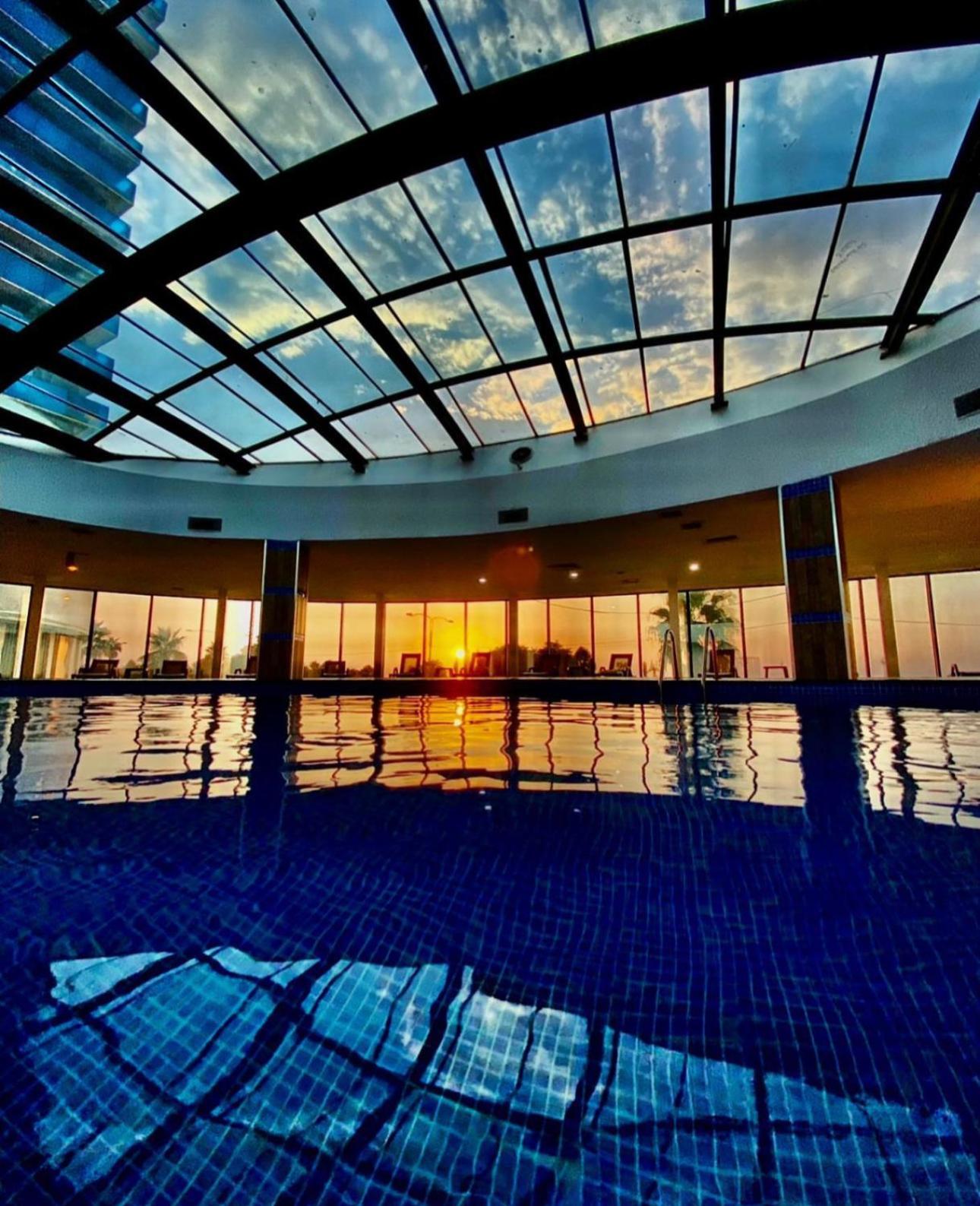 Aparthotel Orbi City Batumi Star Exterior foto
